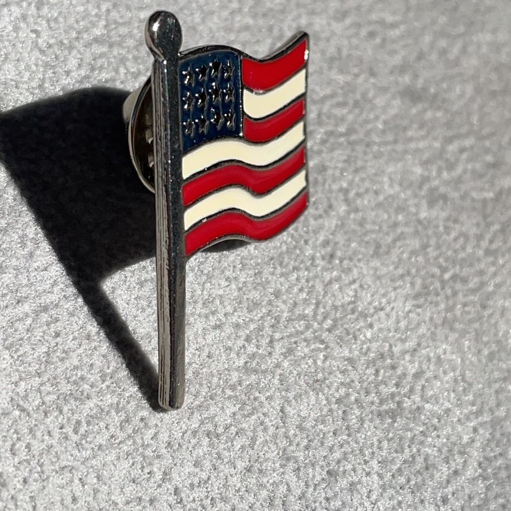 Vintage JJ USA Flag Enamel Signed Pin